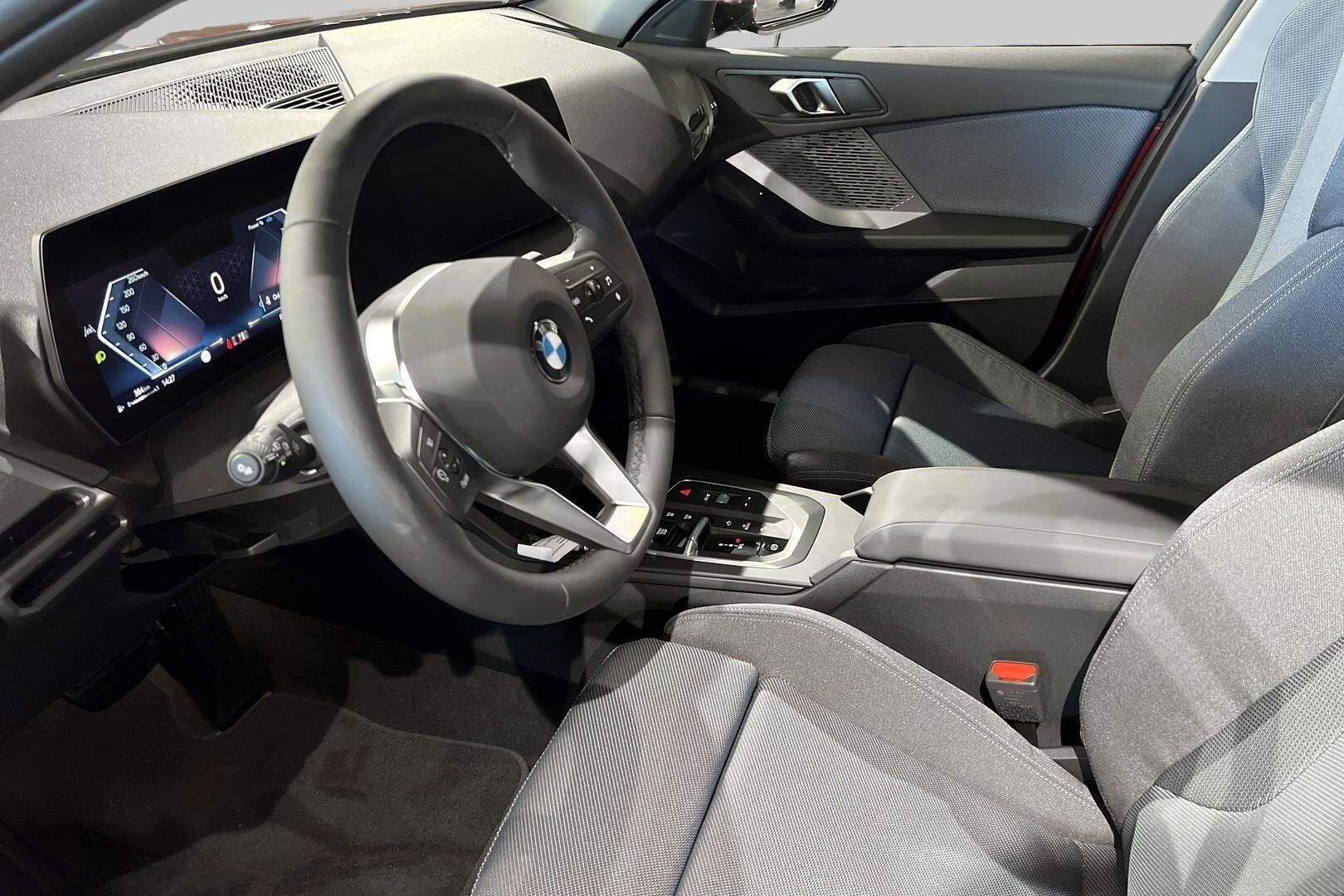 BMW 1-sarja iso kuva 19