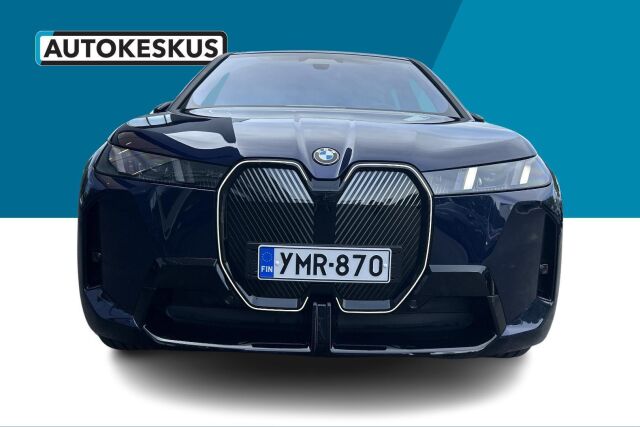 BMW iX