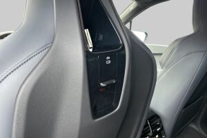 BMW iX esikatselu 14