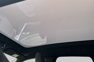 BMW iX esikatselu 16