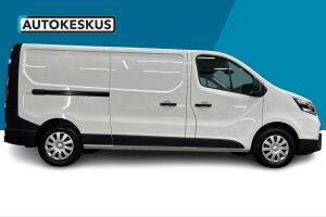 Nissan Primastar esikatselu 13