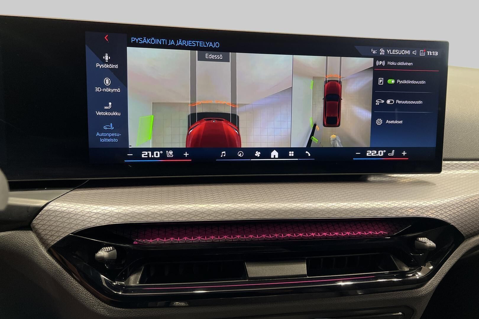 BMW I4 M60 iso kuva 19
