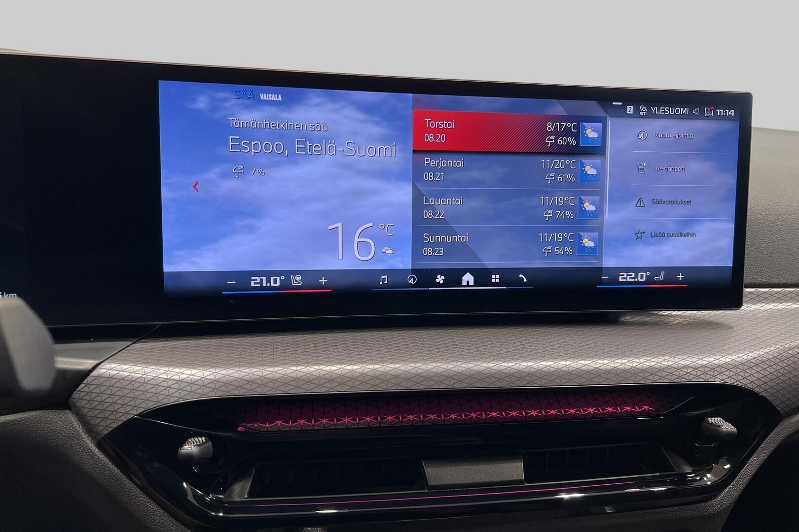 BMW I4 M60 iso kuva 24