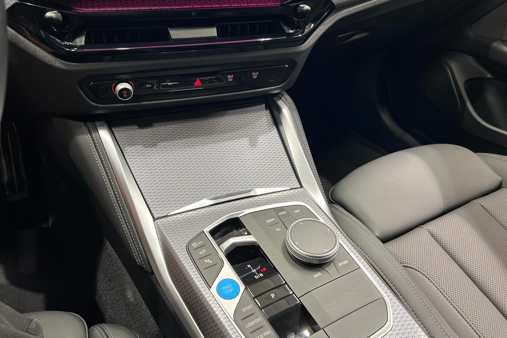 BMW I4 M60 iso kuva 28