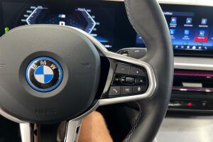 BMW I4 M60 esikatselu 32
