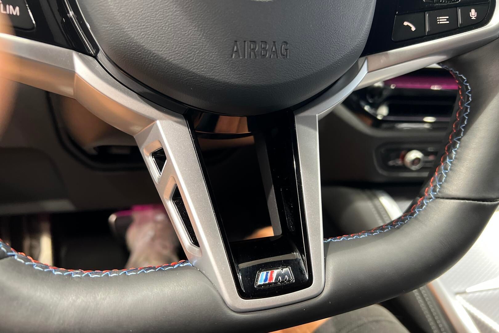 BMW I4 M60 iso kuva 34