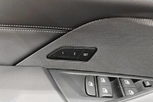 BMW I4 M60 esikatselu 37