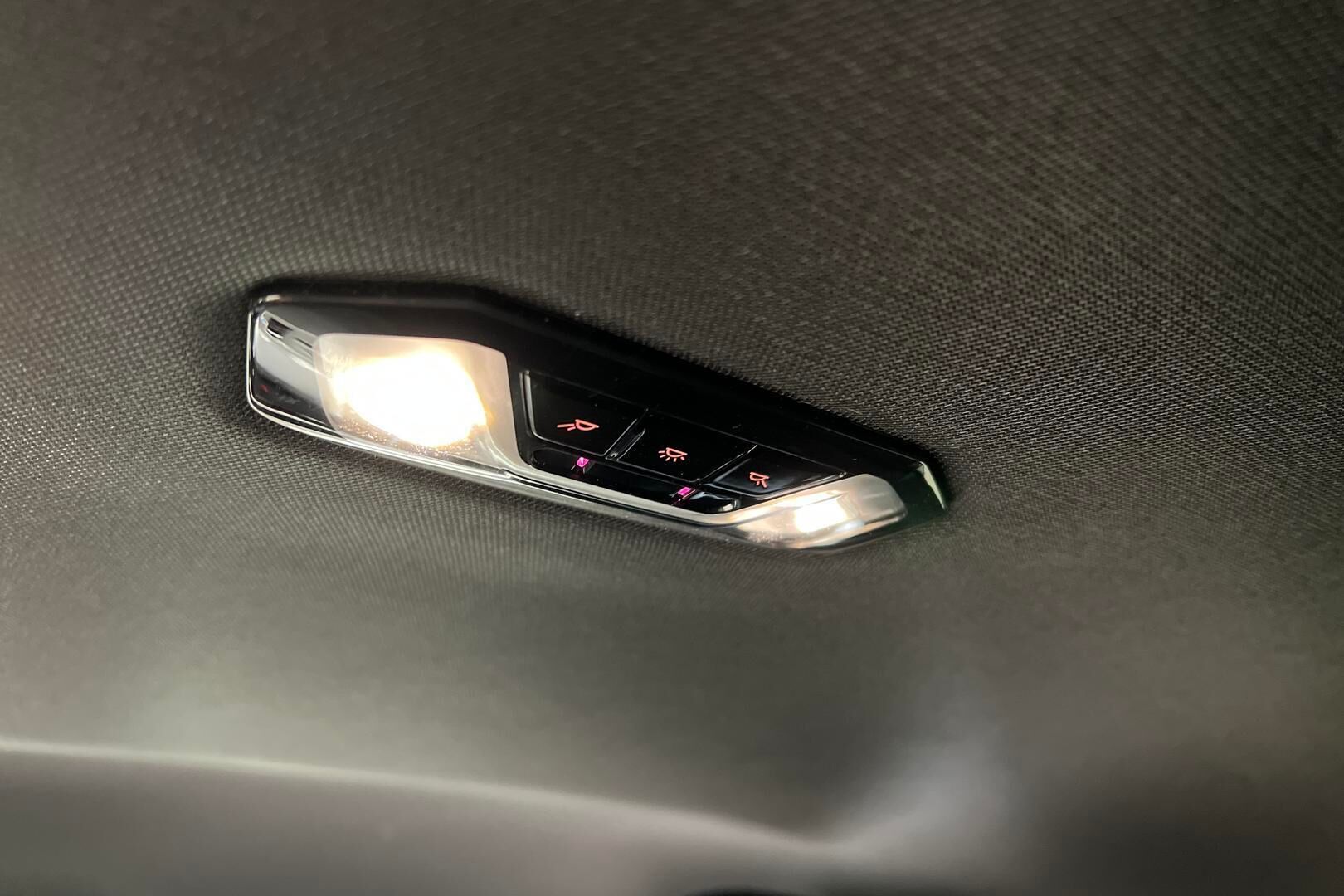 BMW I4 M60 iso kuva 43