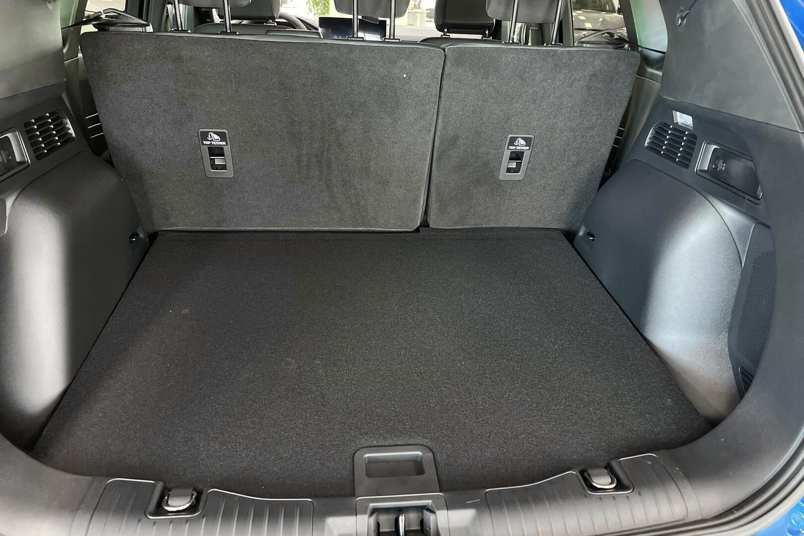 Ford Kuga iso kuva 10
