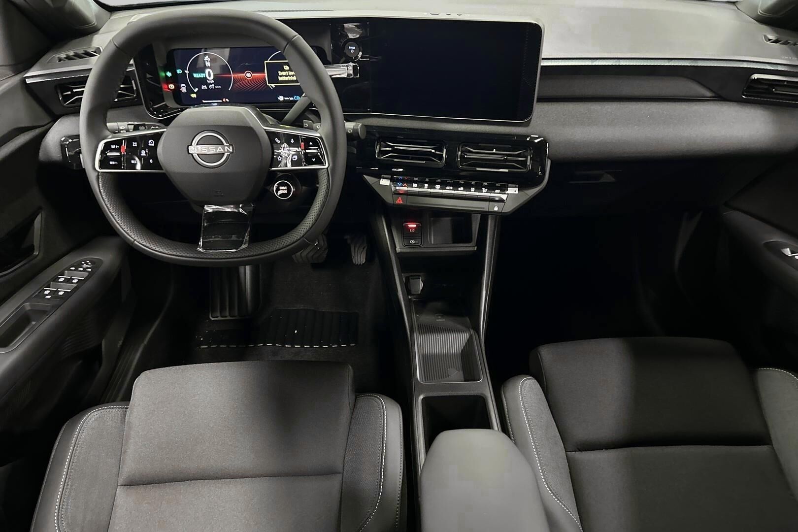 Nissan Micra iso kuva 7