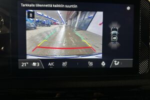Nissan Micra esikatselu 19