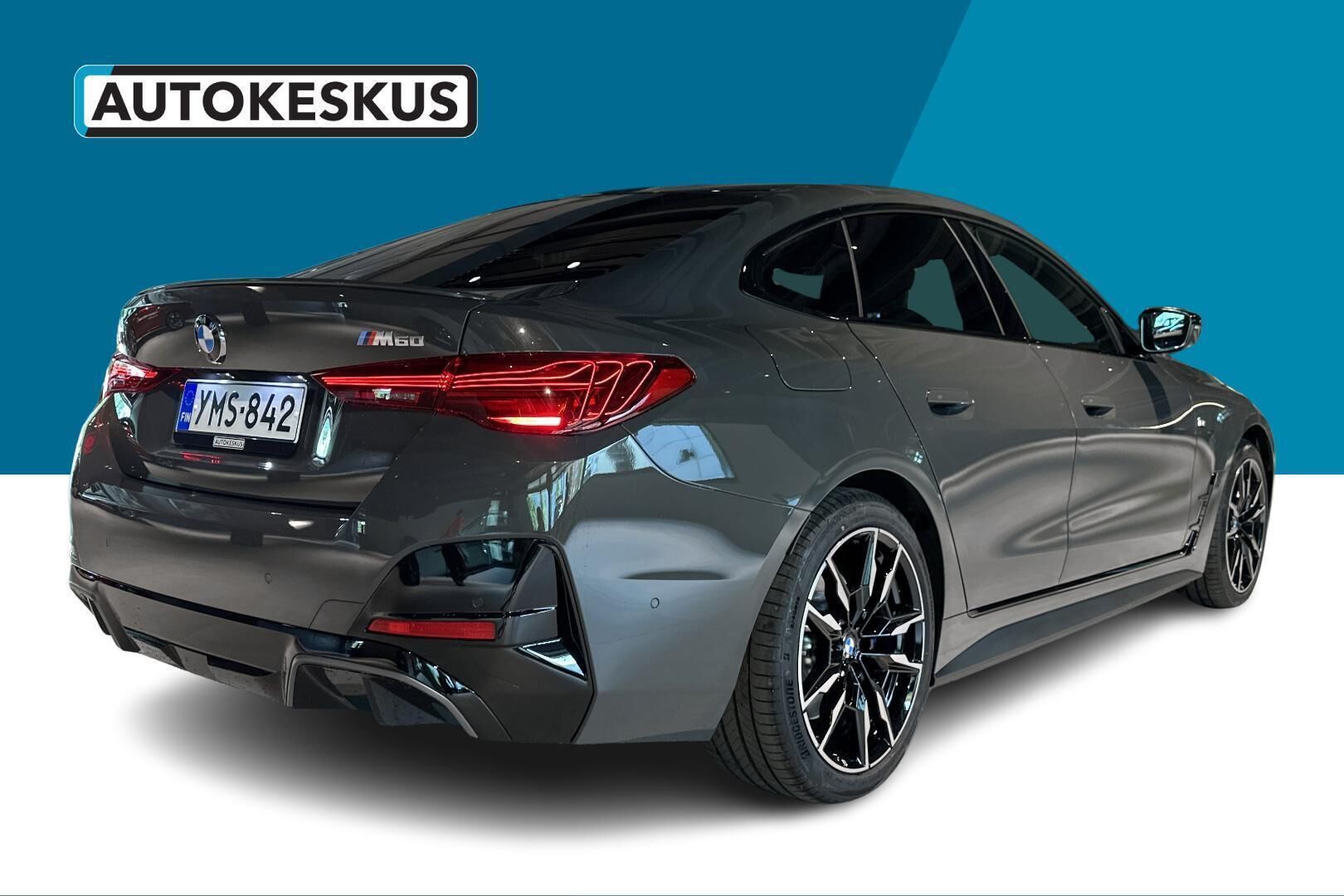BMW i4 iso kuva 21