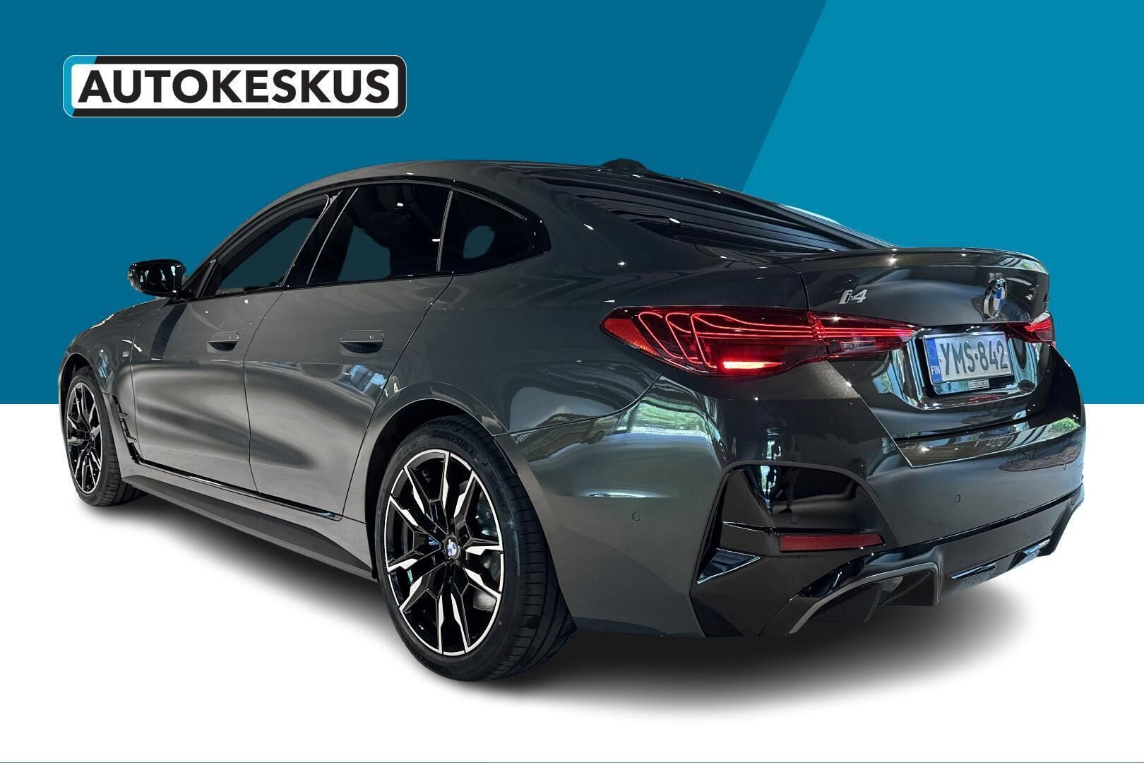 BMW i4 iso kuva 22