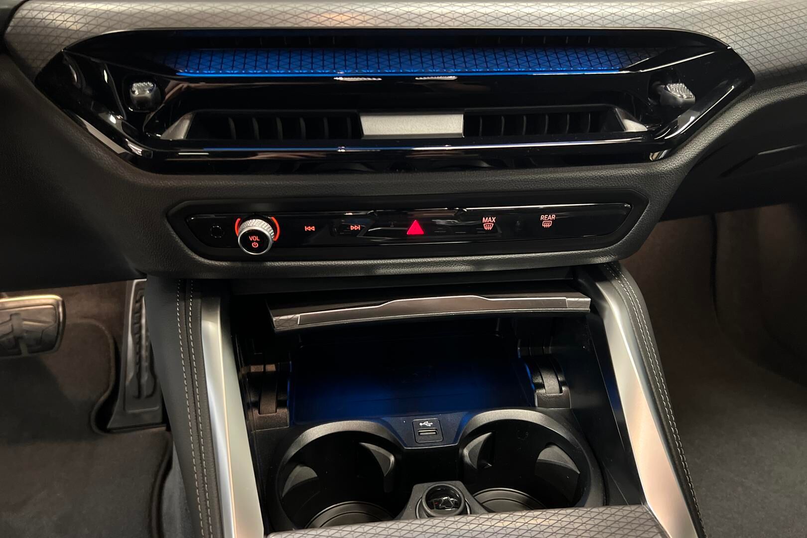 BMW I4 M60 iso kuva 22