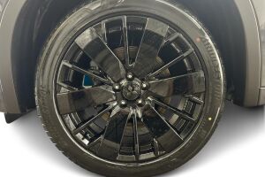 Mitsubishi Outlander esikatselu 12