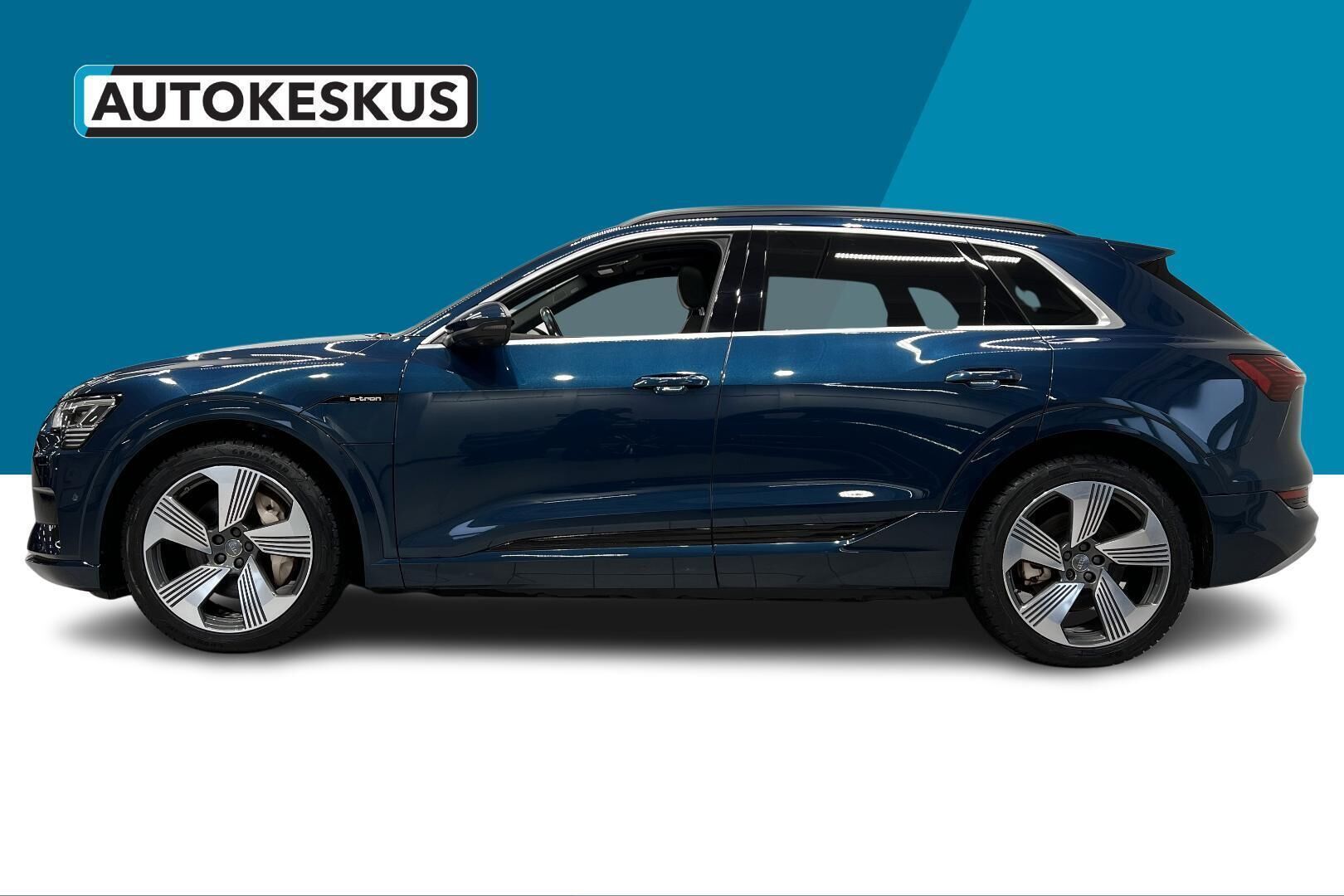 AUDI E-TRON iso kuva 10