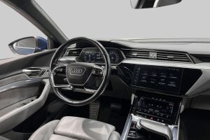 AUDI E-TRON esikatselu 34