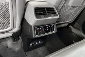AUDI E-TRON esikatselu 36