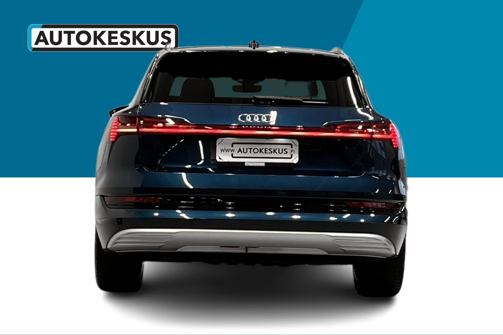 AUDI E-TRON iso kuva 7