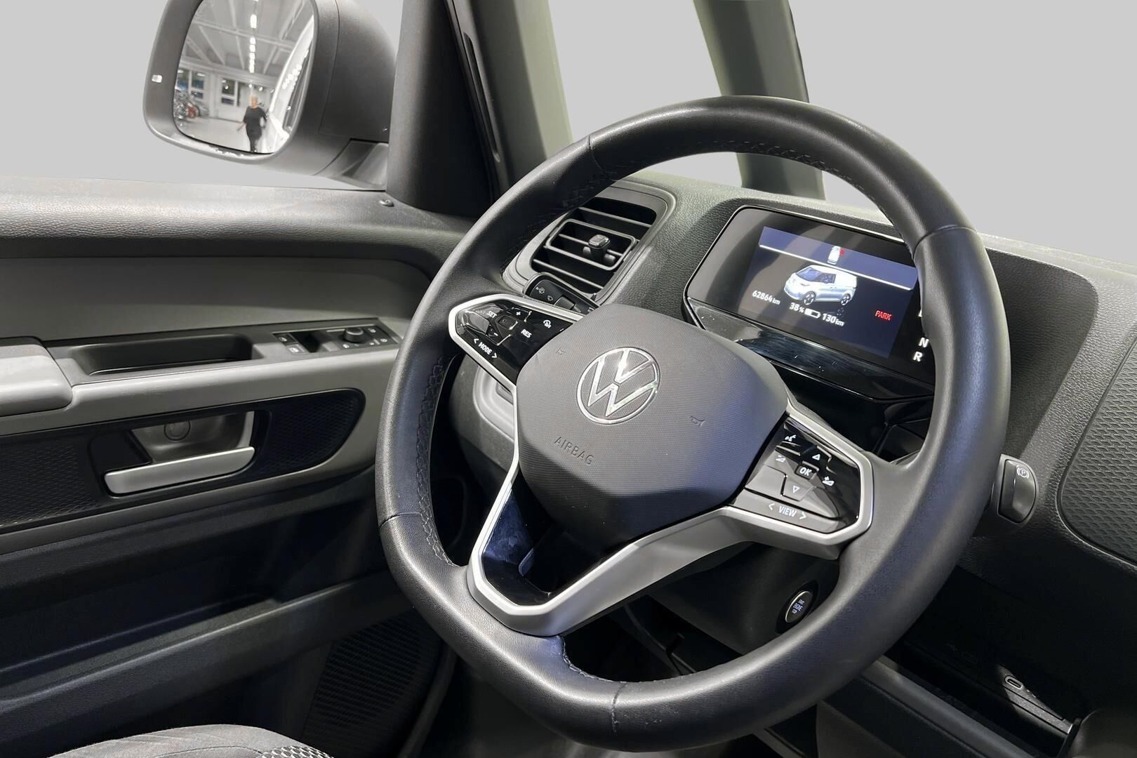 VOLKSWAGEN ID. Buzz Cargo iso kuva 34