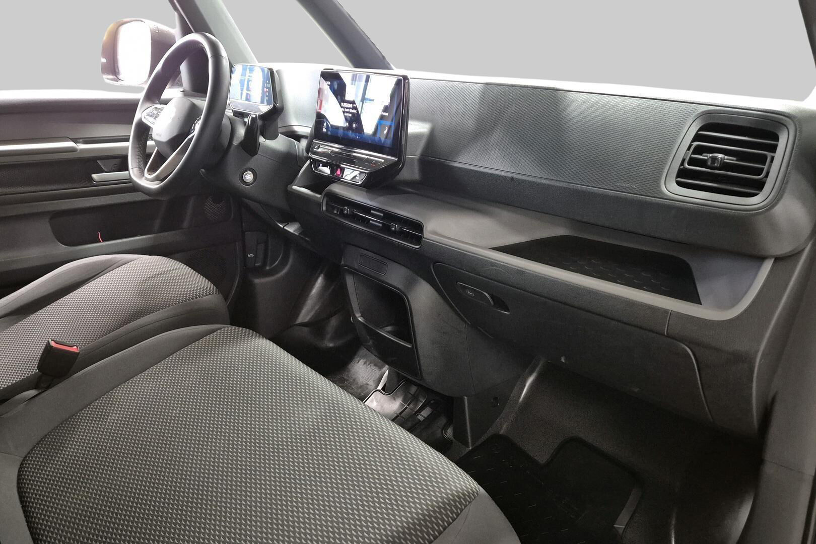 VOLKSWAGEN ID. Buzz Cargo iso kuva 5