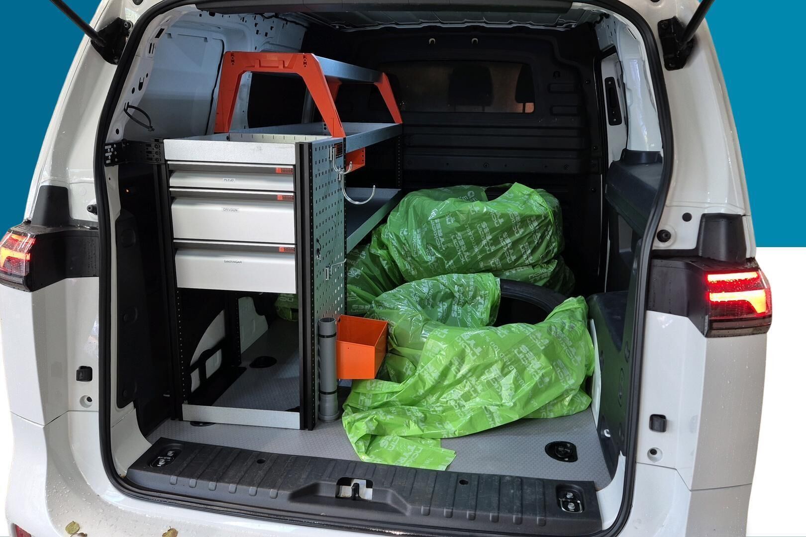 VOLKSWAGEN ID. Buzz Cargo iso kuva 6