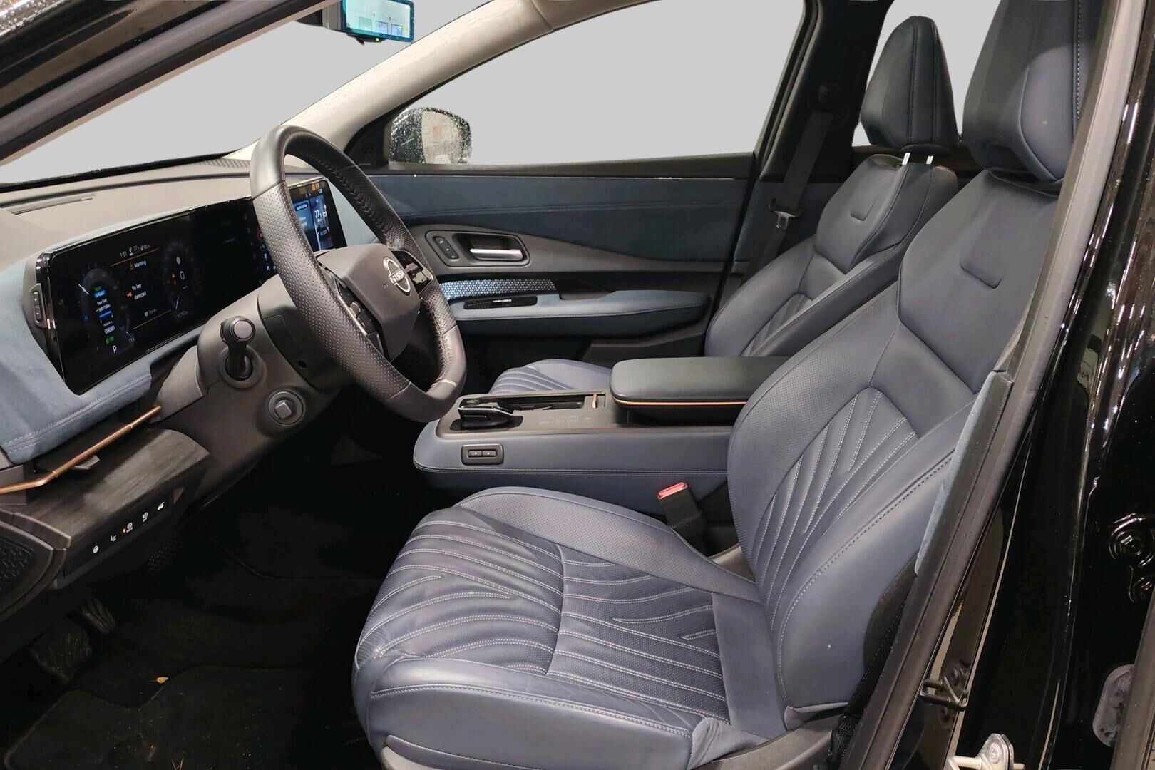 NISSAN ARIYA iso kuva 1