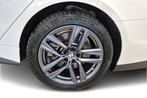 BMW I4 esikatselu 12