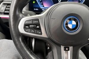 BMW I4 esikatselu 26