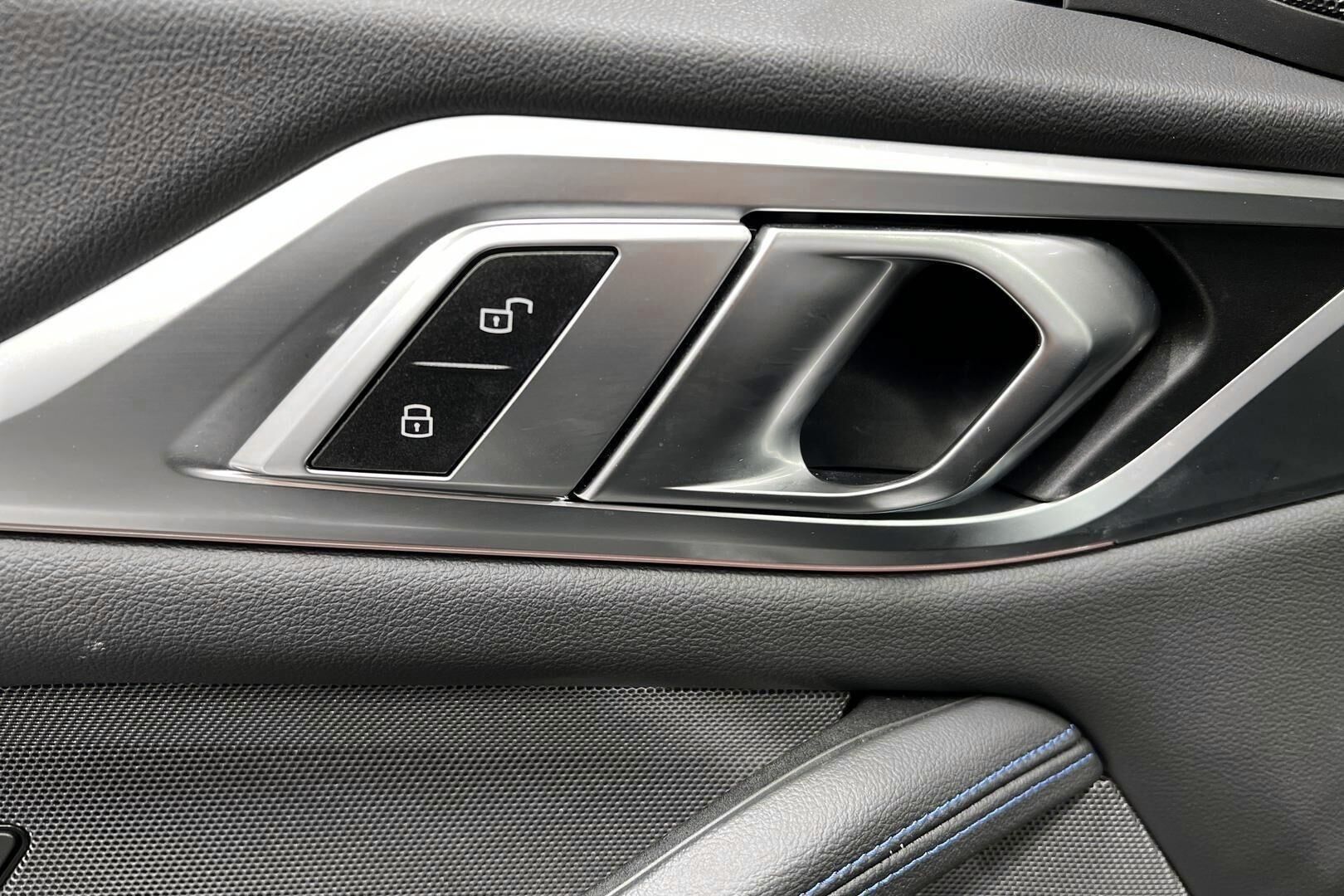 BMW I4 iso kuva 29