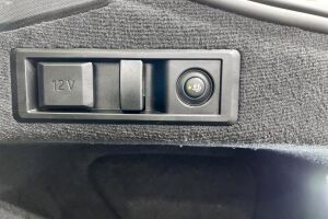 BMW I4 esikatselu 43