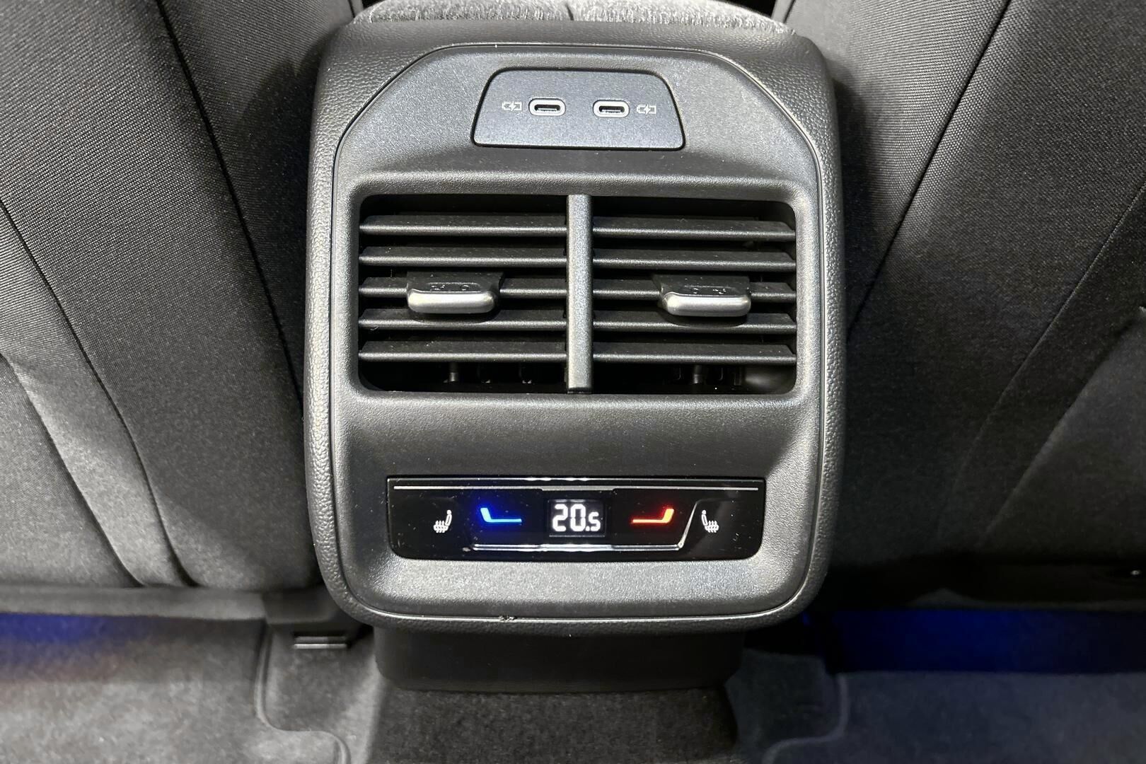 SKODA SUPERB iso kuva 21