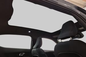 POLESTAR 2 esikatselu 8