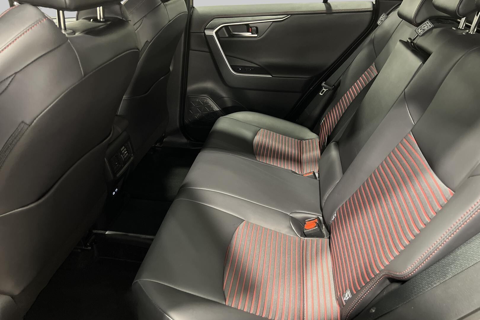 SUZUKI ACROSS iso kuva 10
