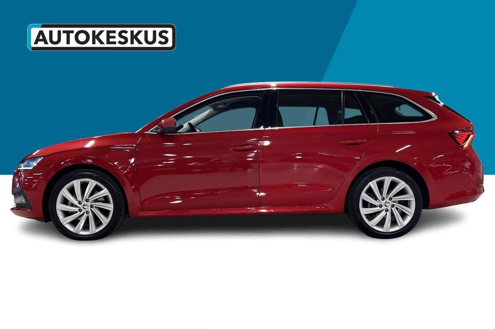 SKODA OCTAVIA iso kuva 19