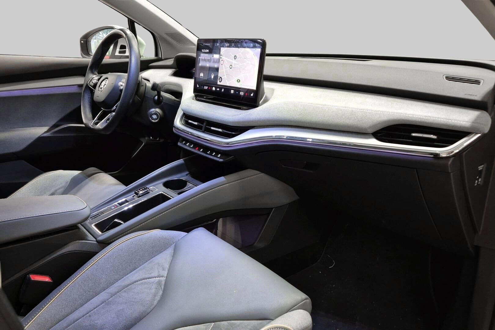 SKODA ENYAQ iso kuva 5