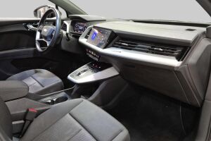 AUDI Q4 E-TRON esikatselu 4