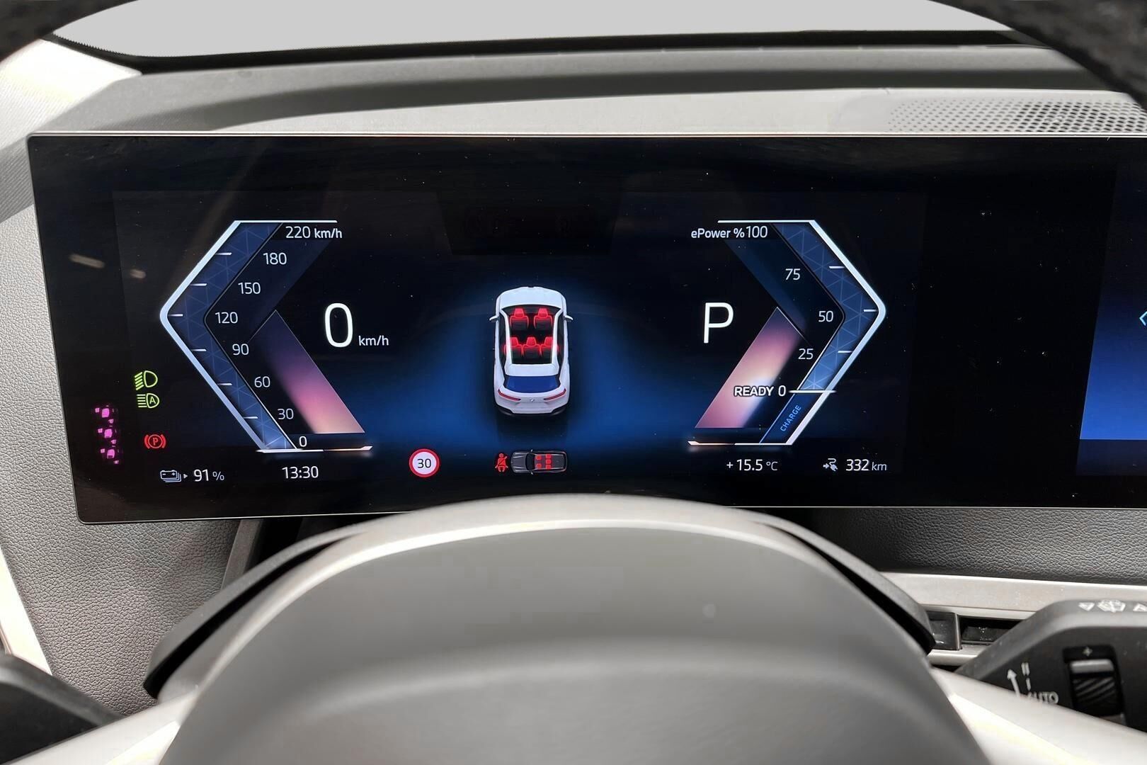 BMW IX iso kuva 12