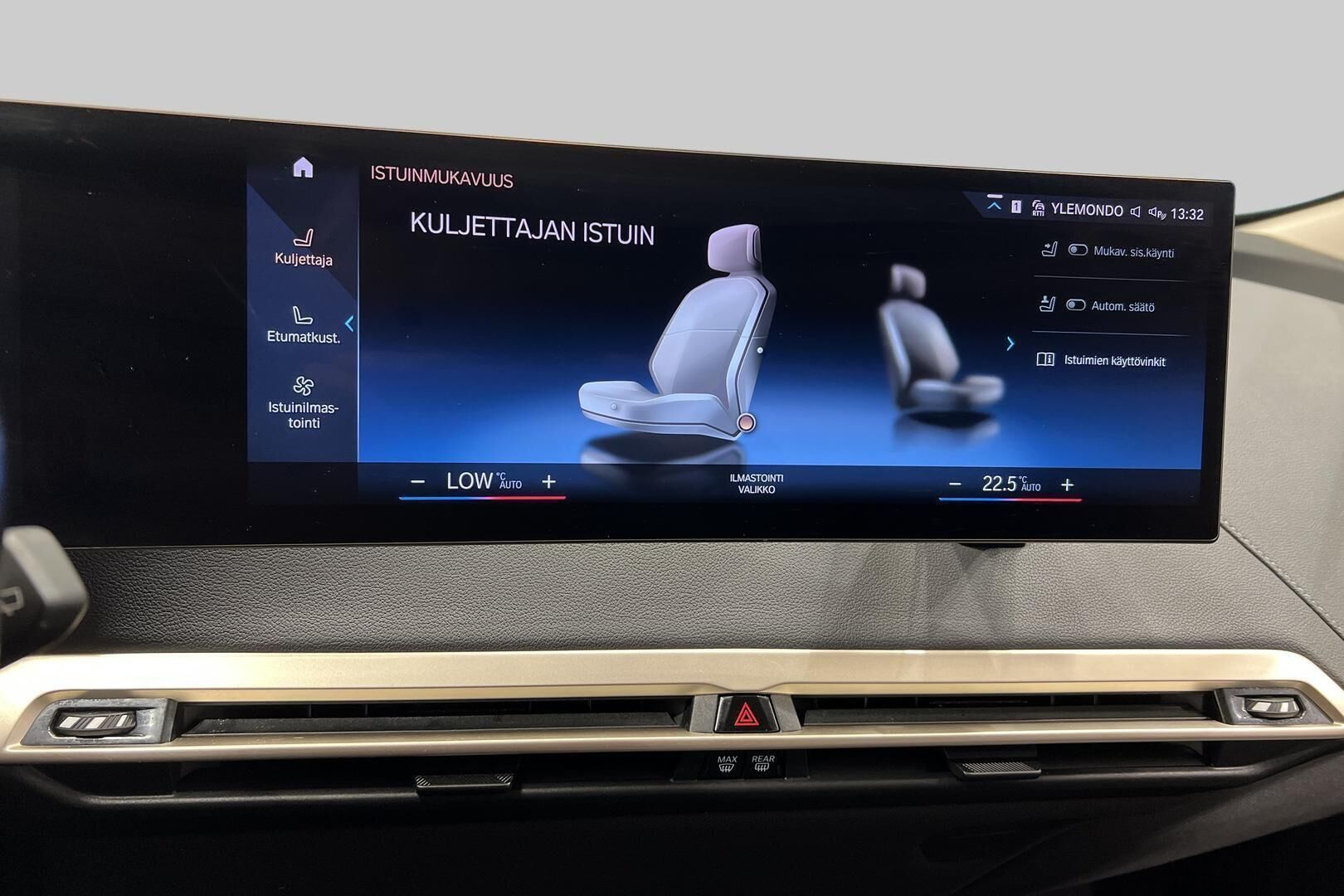 BMW IX iso kuva 19