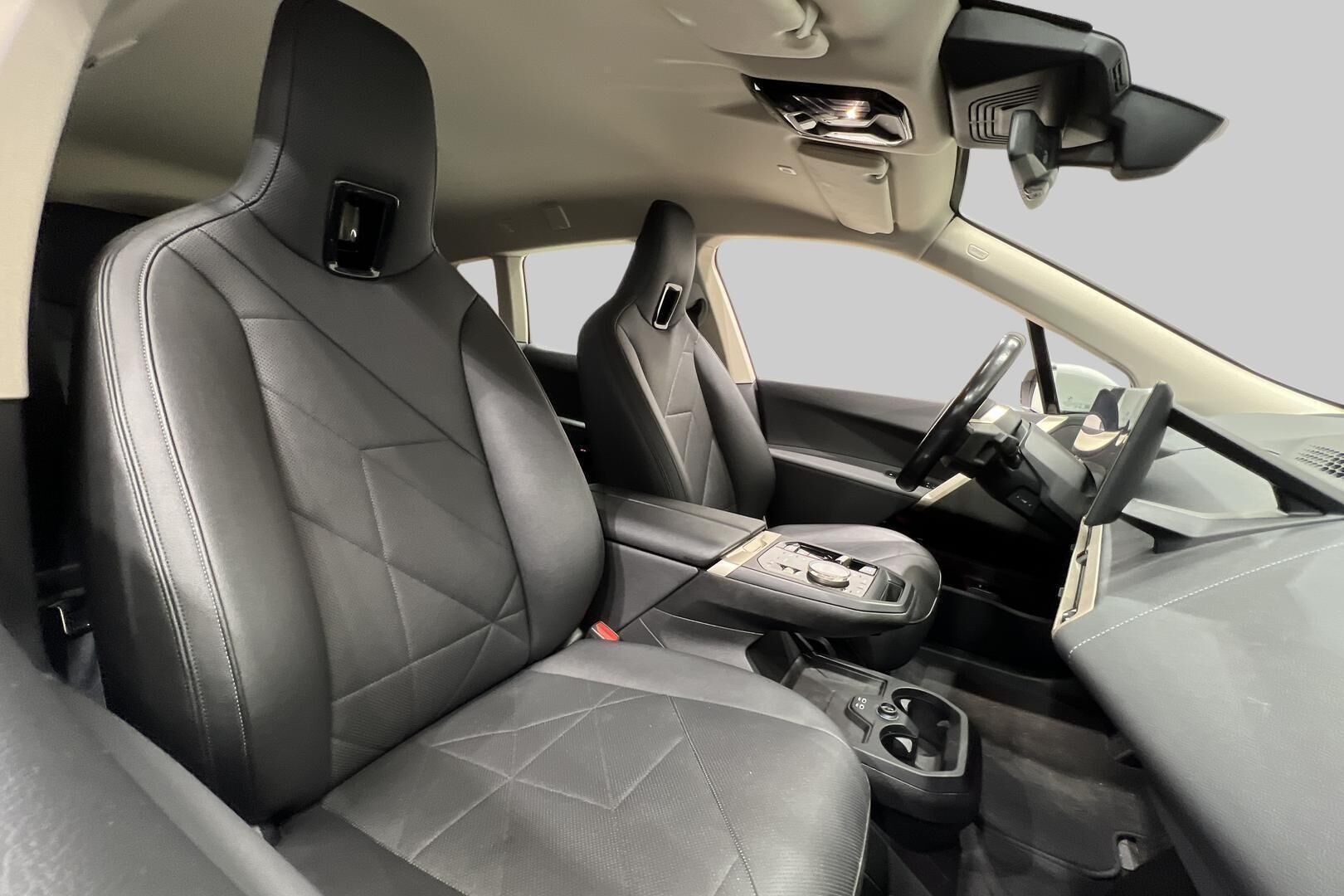 BMW IX iso kuva 40