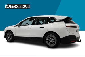 BMW IX esikatselu 6