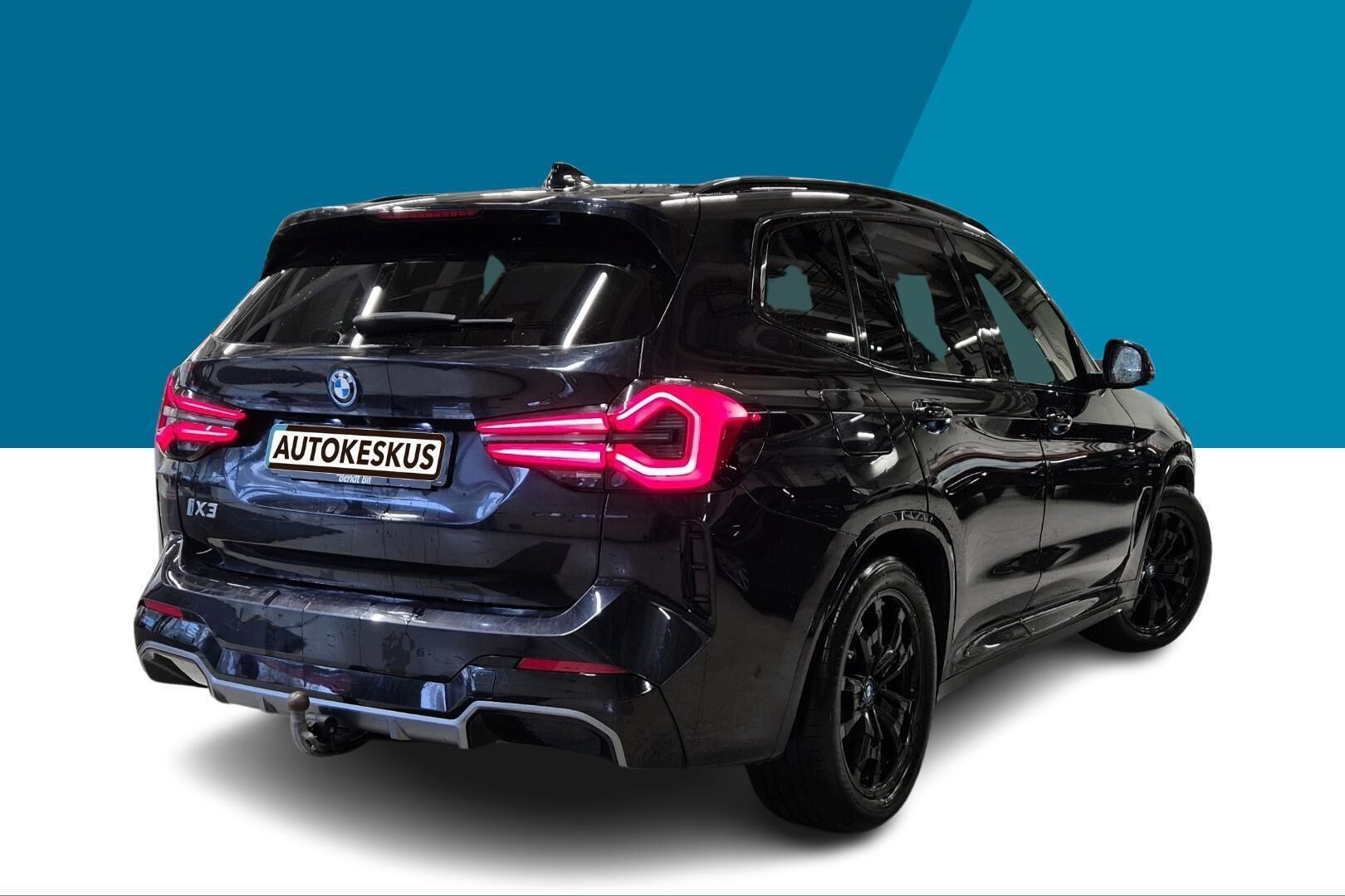 BMW IX3 iso kuva 2