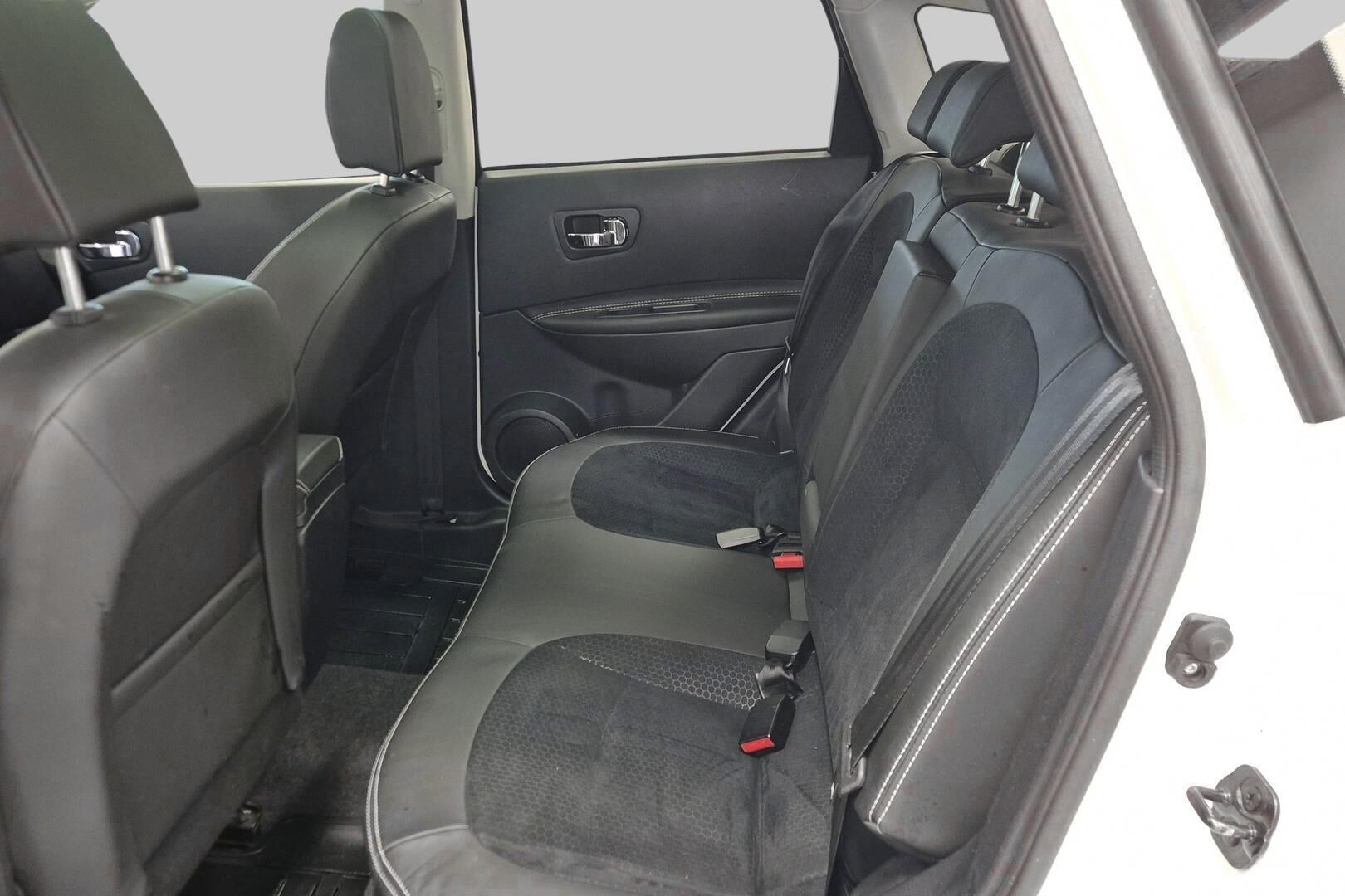 Nissan Qashqai iso kuva 10