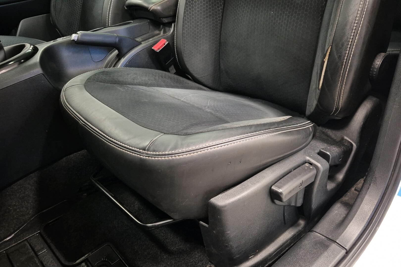 Nissan Qashqai iso kuva 22