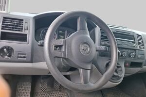 Volkswagen Transporter esikatselu 2