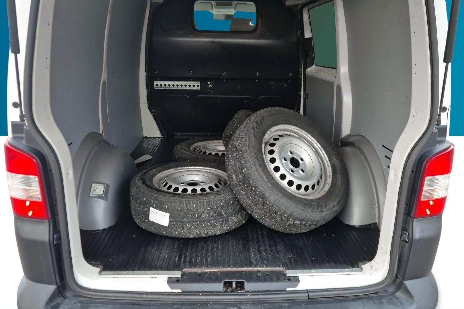 Volkswagen Transporter iso kuva 12