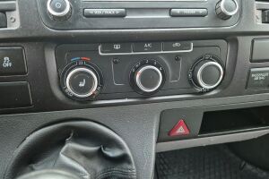 Volkswagen Transporter esikatselu 16