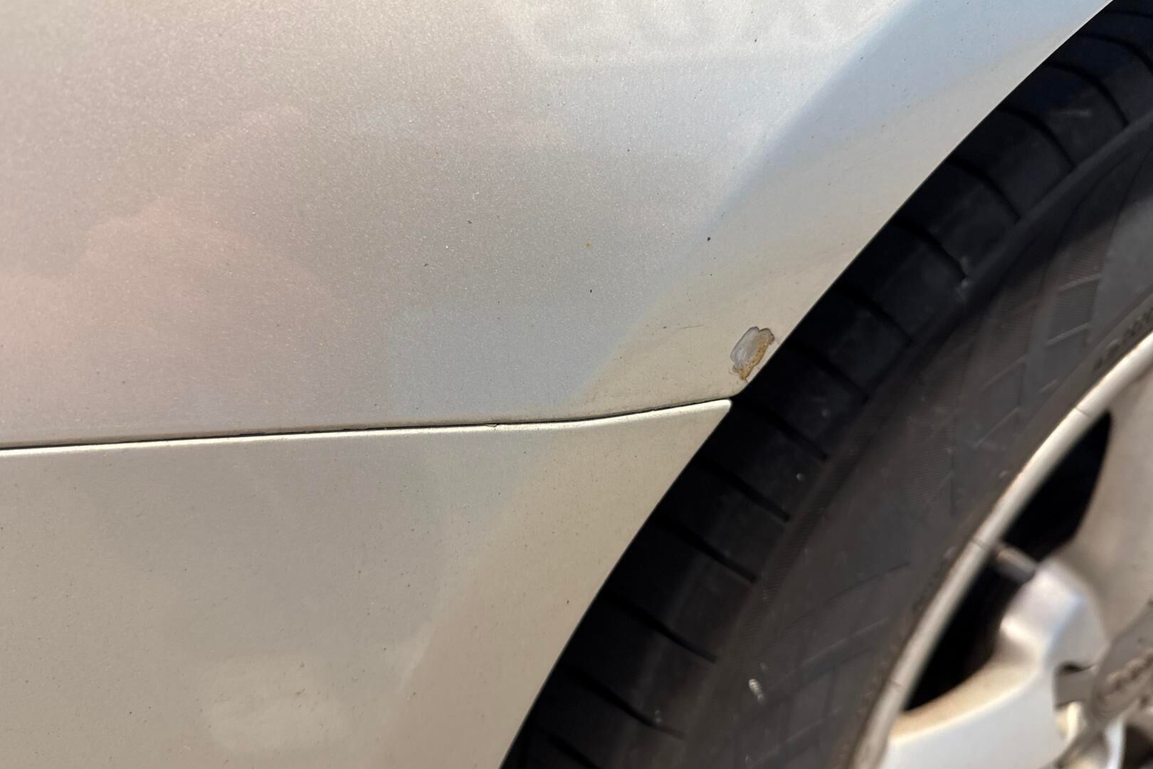 Audi A4 iso kuva 16