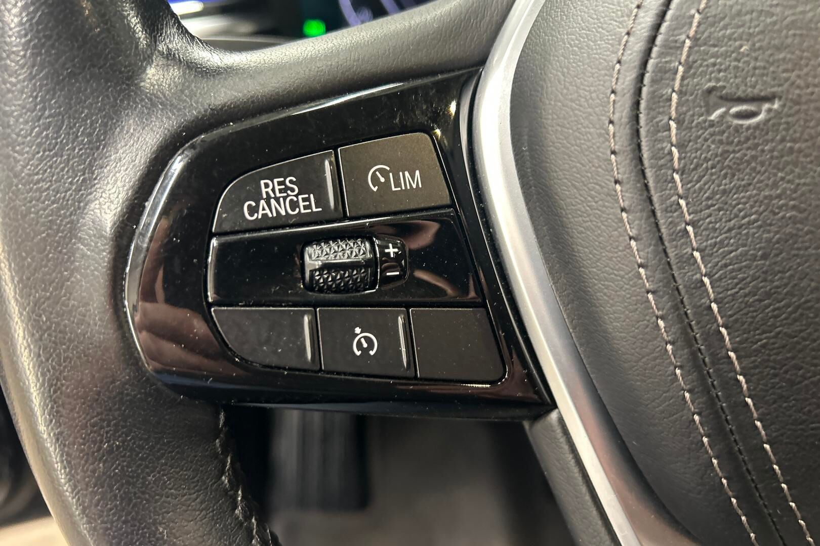 BMW 5-sarja iso kuva 17