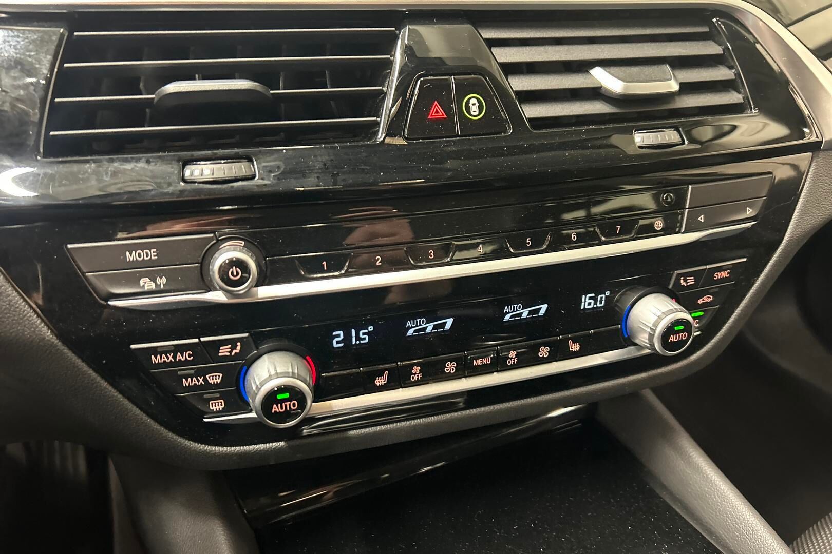 BMW 5-sarja iso kuva 22